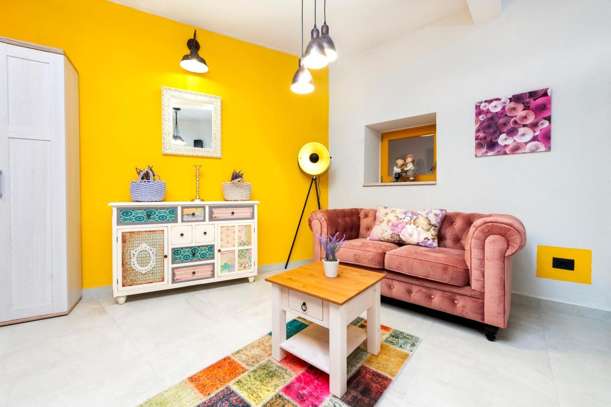 Apartman Paulina โรวีน ภายนอก รูปภาพ