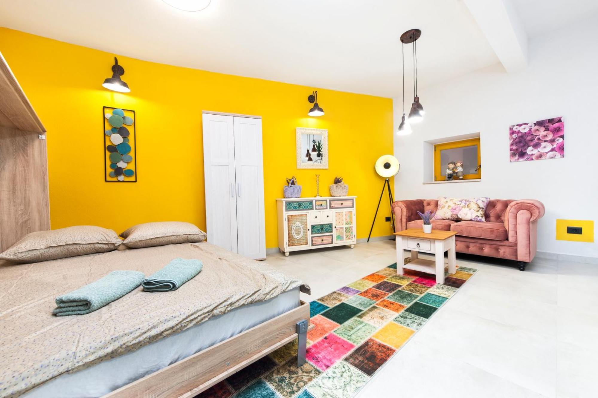 Apartman Paulina โรวีน ภายนอก รูปภาพ